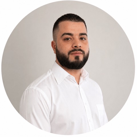 Dylan Carreira, gestionnaire grands comptes chez Veridis Assurance
